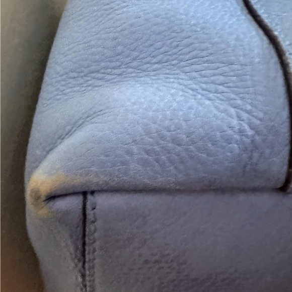 Gucci Blue Leather Hobo Bag with Gold Hardware - Picture 3 of 16